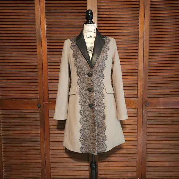 Badgley Mischka Jackets & Blazers - Badgley Mischka Leather Collared Wool Coat